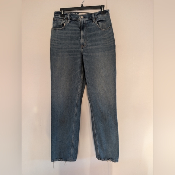 Abercrombie & Fitch Straight Leg Blue Jeans curve Ultra High Rise - Picture 1 of 9